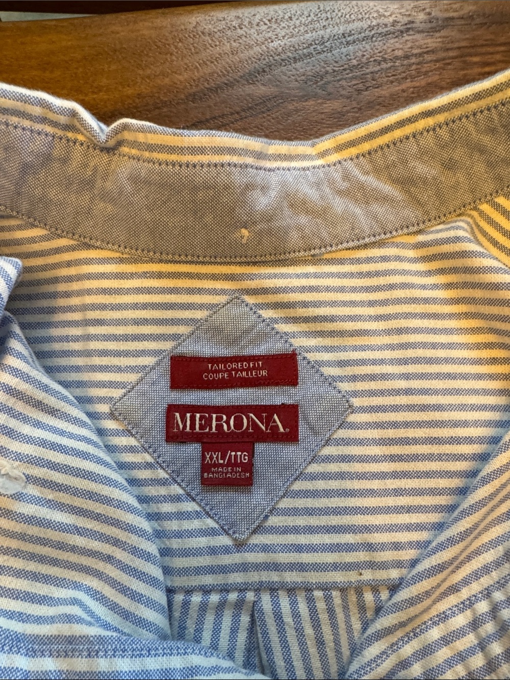 Merona Men's Blue and White Striped Button-Down Shirt - Picture 2 of 4